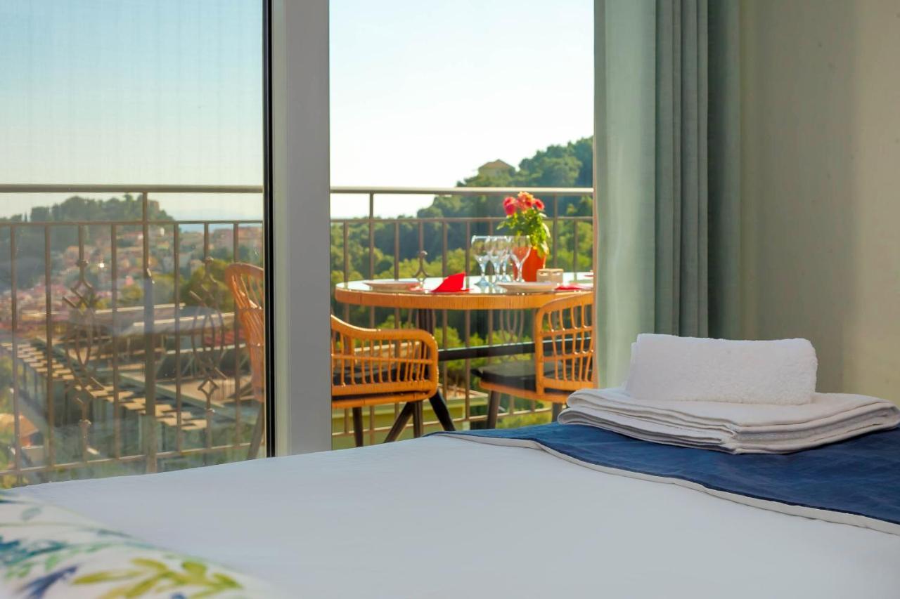 Natura Luxury Suites Parga Exterior foto