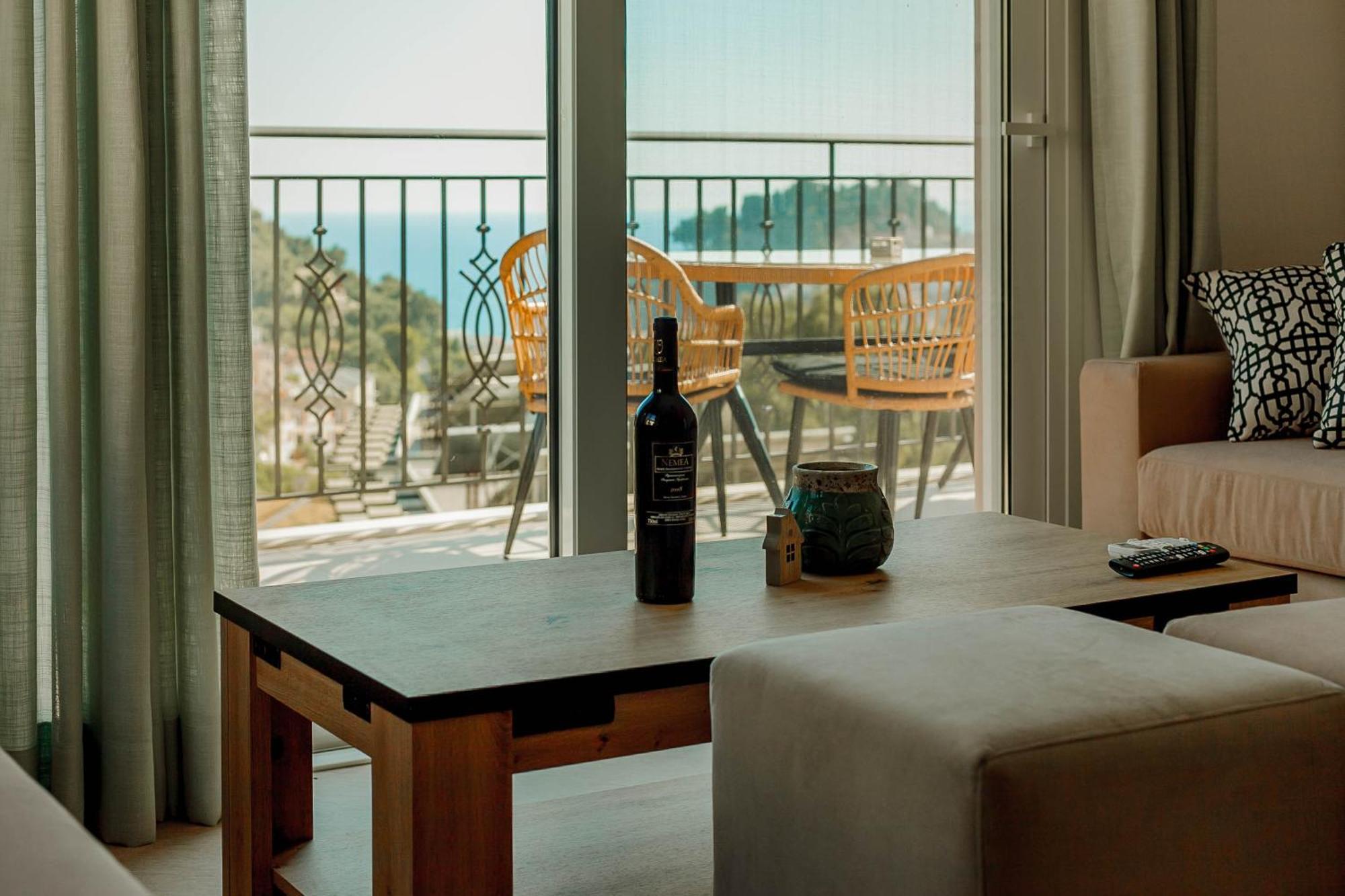 Natura Luxury Suites Parga Exterior foto